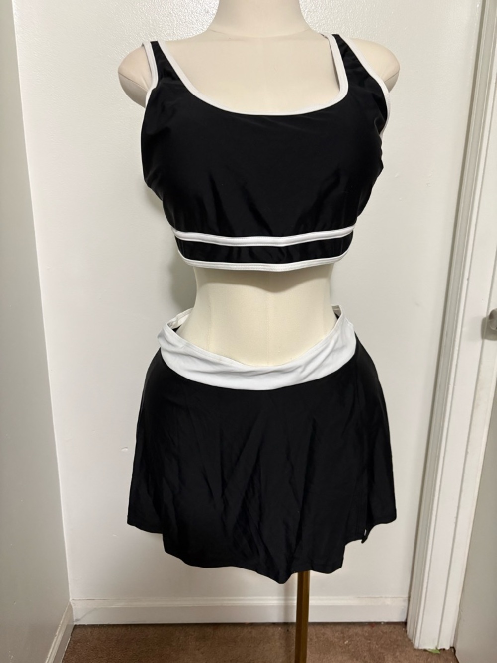 Black & White 2 pc Swim Bikini Set - Sporty Tankini Top & Skirt Bottom & shorts